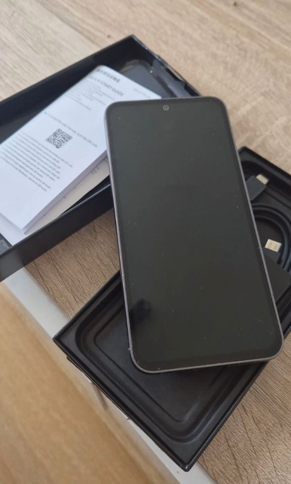 Galaxy S23 FE · Farbe auf Anfrage – Originalfoto 3 von 9