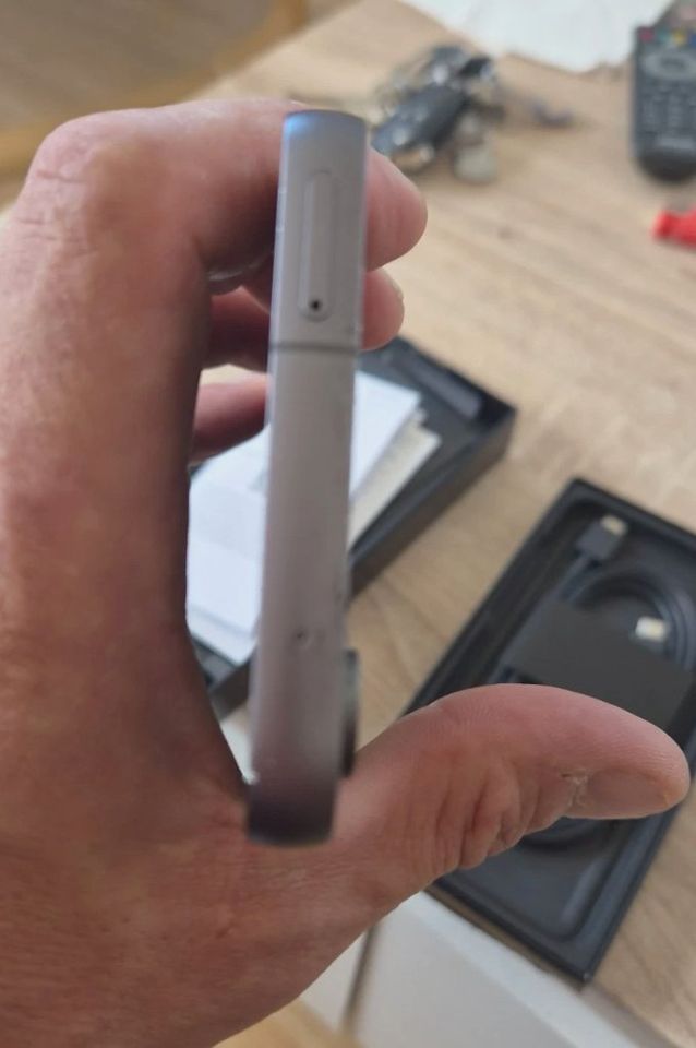 Galaxy S23 FE · Farbe auf Anfrage – Originalfoto 7 von 9